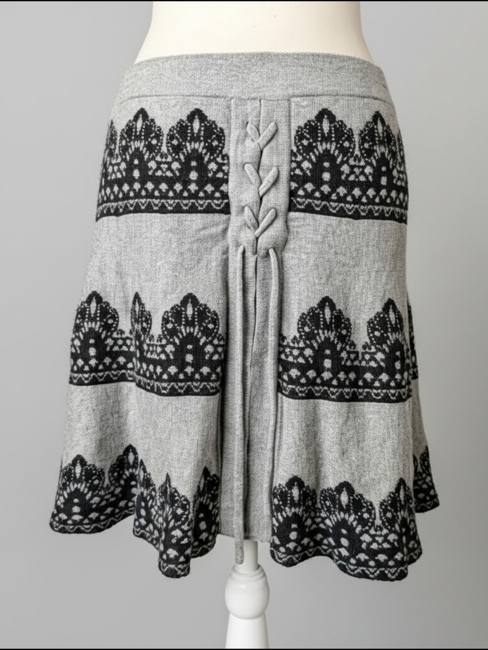 Candie's Y2K Gray Knit Low Rise Mini Skirt with Lace Motif and Lace-Up Detail